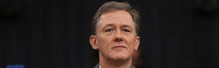 Жест недовіри. Як Кент замість Квін буде посилено наглядати за Банковою