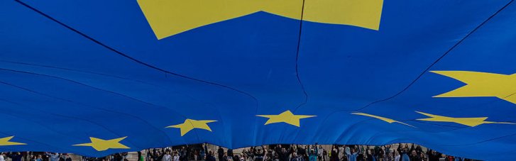 Європа вирішила "зачекати" із санкціями проти Кремля, — Bloomberg