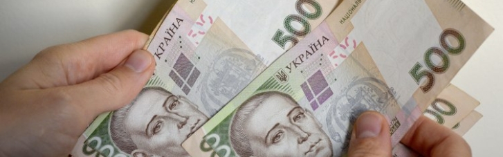 За пів дня на "тисячу Зеленського" подано майже 900 тисяч заявок